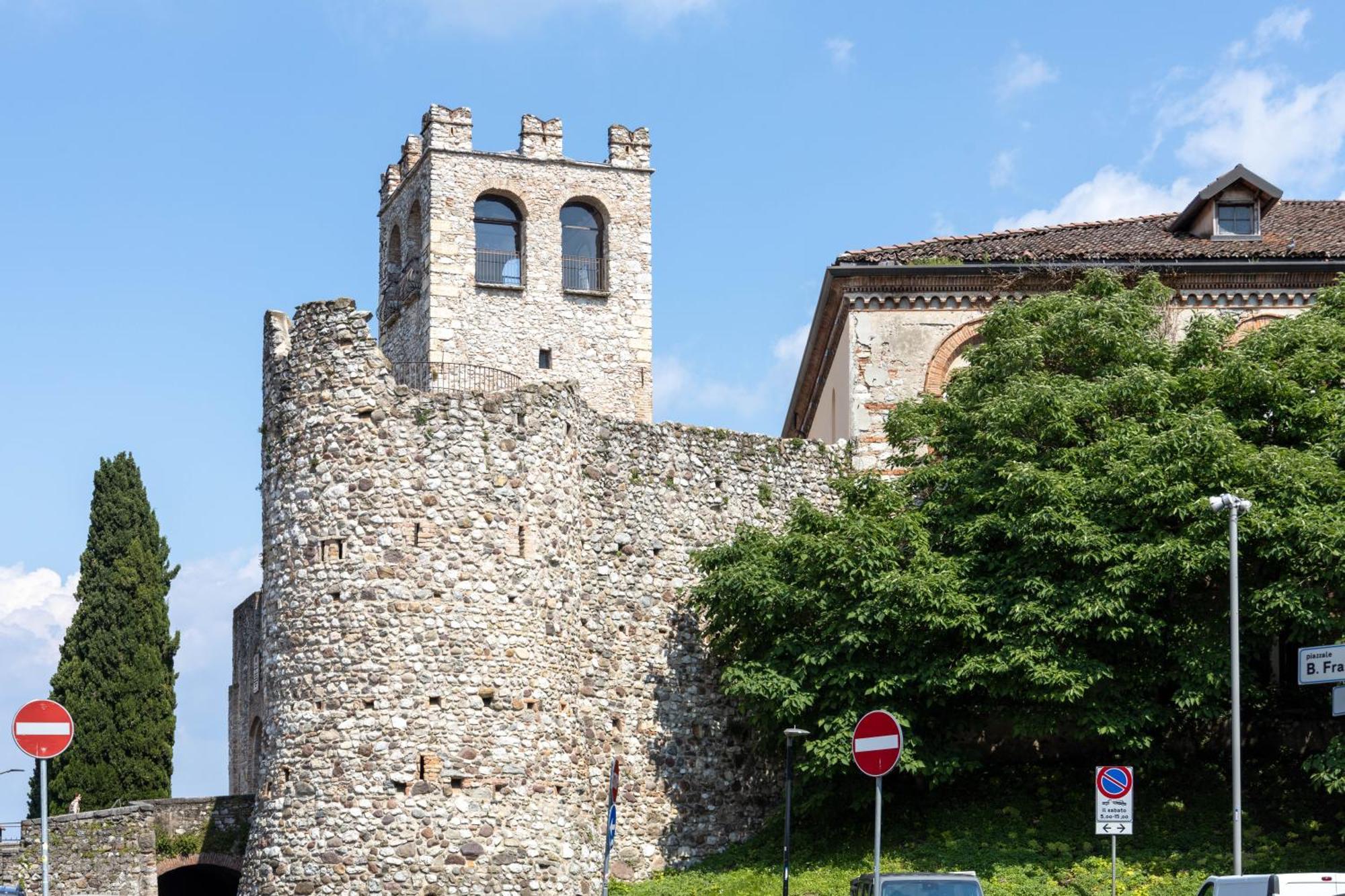 Carpione Apartment Desenzano del Garda Exterior foto